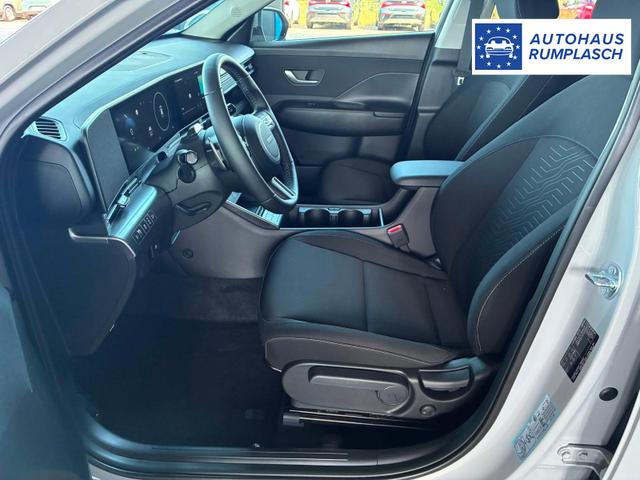 Hyundai KONA GO Plus 1.6 T-GDI 2WD 7DCT / Navi Keyless ACC PDC V.&H. Kamera Sitz & Lenkr.Heiz./ LED Privacy 