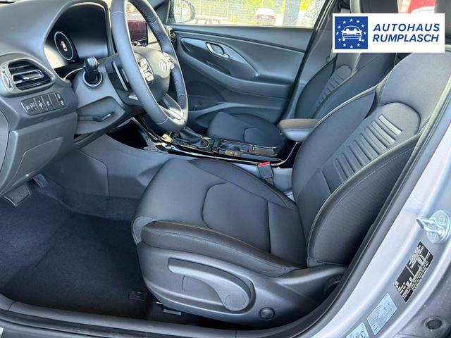 Hyundai i30 Kombi Comfort Plus 1.0 TGDI DCT Navi/ Adaptiver Tempomat/ Totwinkel Assistent/ Alu 17" 