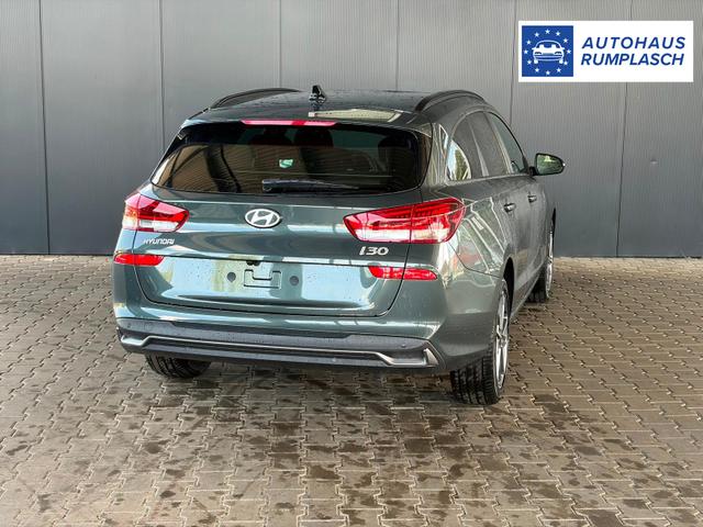 Hyundai i30 Kombi Comfort Plus 1.0 TGDI DCT Navi/ Adaptiver Tempomat/ Totwinkel Assistent/ Alu 17" 