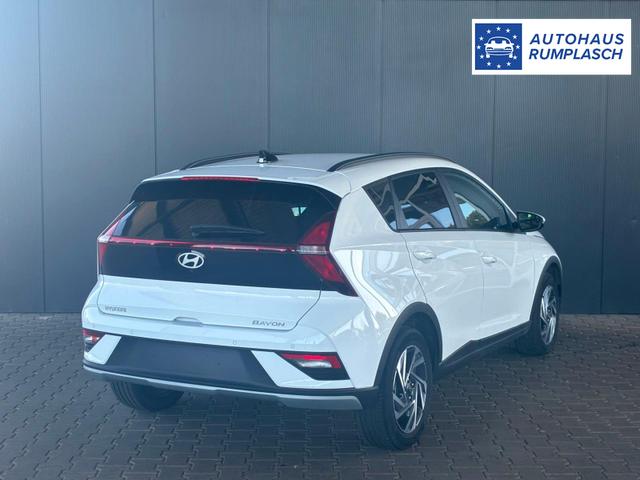 Hyundai BAYON Comfort 1.2 GDI 79 PS 5MT / LED Tempomat Navi R&uuml;ckfahrkamera Alu 16" 