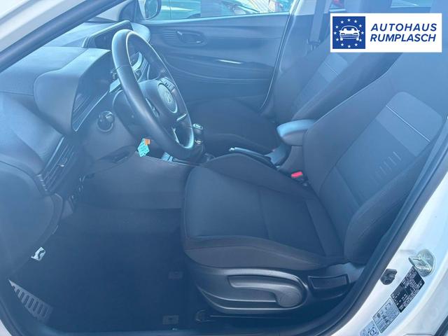 Hyundai BAYON Comfort 1.2 GDI 79 PS 5MT / LED Tempomat Navi R&uuml;ckfahrkamera Alu 16" 