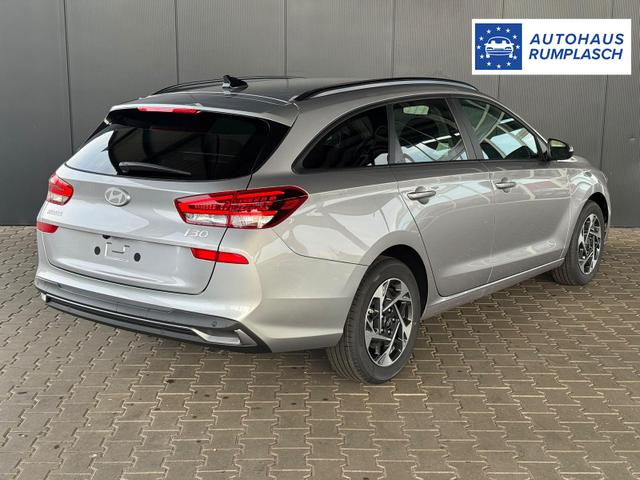 Hyundai i30 Kombi Comfort Line 1.6 T-GDI 2WD 7-DCT AT / Tempomat Kamera PDC vorne + hinten Sitz Lenkradheizung LED Alu 16'' 