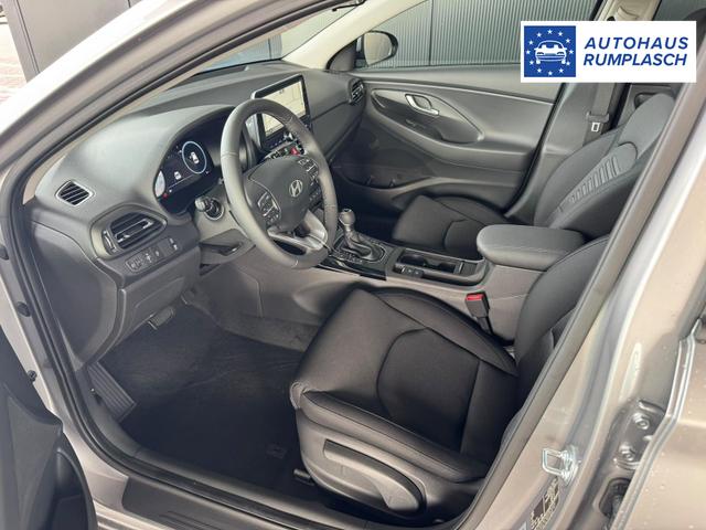 Hyundai i30 Kombi Comfort Line 1.6 T-GDI 2WD 7-DCT AT / Tempomat Kamera PDC vorne + hinten Sitz Lenkradheizung LED Alu 16'' 