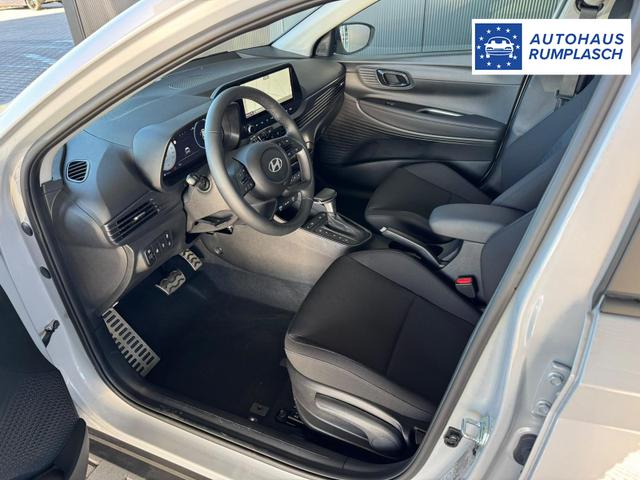 Hyundai BAYON Comfort Plus 1.0 T-GDI 7-DCT AT / Tempomat Kamera Sitz + Lenkradheizung Navi Alu 16'' 