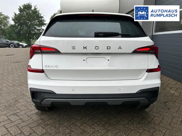 Skoda Kamiq 1.0 TSI 115PS DSG Selection Matrix-LED Sitzheizung Garantieverlängerung Klimaautomatik Parksensoren Skoda-Radio drahtlos Apple CarPlay + Android Auto Digital Cockpit Tempomat abg.Scheiben 