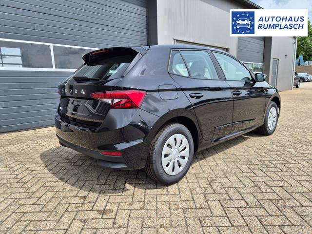 Skoda Fabia 1.0 TSI 115PS DSG Selection 5-türig Rückf.Kamera Parksensoren Sitzheizung Multifunktionslenkrad Klima Skoda-Radio Bluetooth Touchscreen Tempomat Nebelsch. Apple CarPlay + Android Auto 