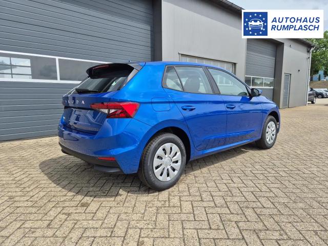 Skoda Fabia 1.0 TSI 115PS DSG Selection 5-türig Rückf.Kamera Parksensoren Sitzheizung Multifunktionslenkrad Klima Skoda-Radio Bluetooth Touchscreen Tempomat Nebelsch. Apple CarPlay + Android Auto 