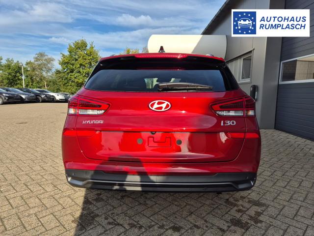 Hyundai i30 Kombi 1.5 T-GDI 95PS Sitzheizung Lenkradheizung Klimaautomatik Tempomat Navi Apple CarPlay + Android Auto PDC v+h Rückf.Kamera 17-LM 