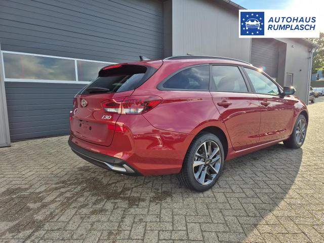 Hyundai i30 Kombi 1.5 T-GDI 95PS Sitzheizung Lenkradheizung Klimaautomatik Tempomat Navi Apple CarPlay + Android Auto PDC v+h Rückf.Kamera 17-LM 
