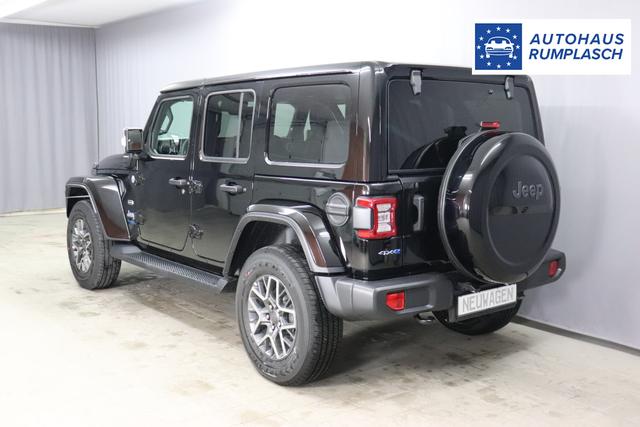 2.0 4xe Sahara Plug-In Hybrid 280 (380) 8-Stufen- Automatikgetriebe Black Uni Leder schwarz