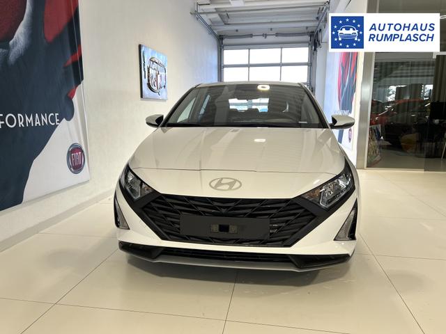 Hyundai i20 1,2 Comfort Atlas White, Beispielbilder, ggf. teilweise mit Sonderausstattung