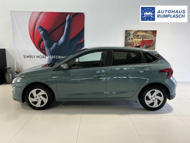 Hyundai i20 GO! Mangrove Green, Beispielbilder, ggf. teilweise mit Sonderausstattung