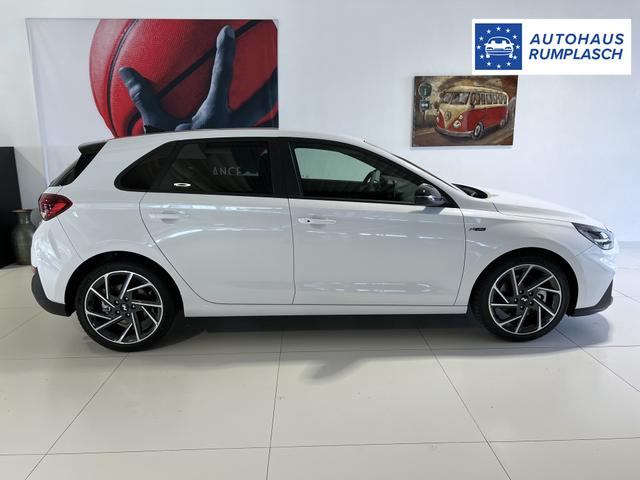 Hyundai i30 PD N-Line 1,5 TGDi 48V Serenity White, Beispielbilder, ggf. teilweise mit Sonderausstattung