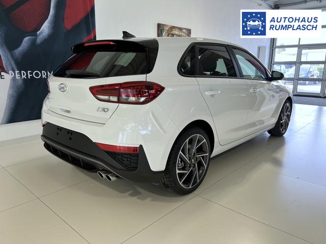 Hyundai i30 PD N-Line 1,5 TGDi 48V Serenity White, Beispielbilder, ggf. teilweise mit Sonderausstattung