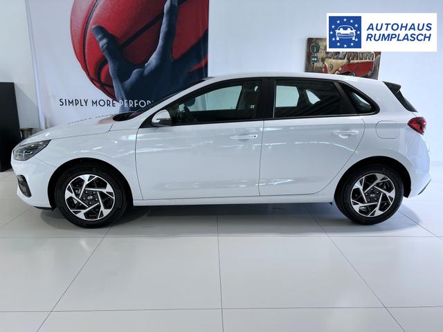 Hyundai i30 GO Atlas White