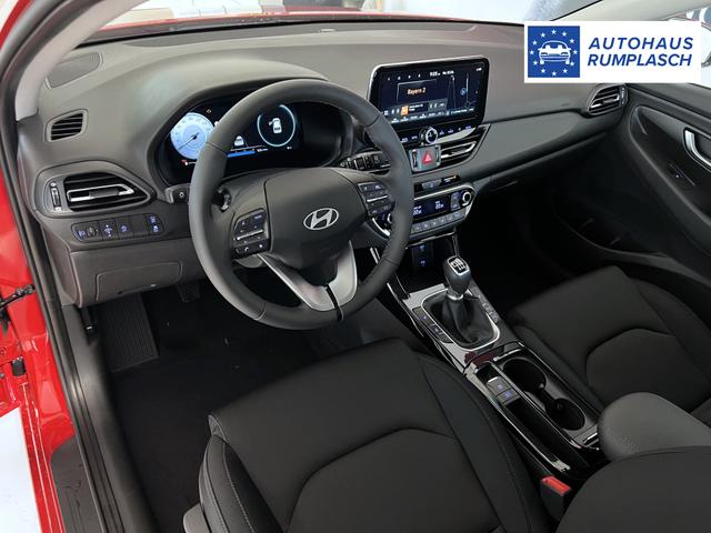 Hyundai i30 Go Engine Red