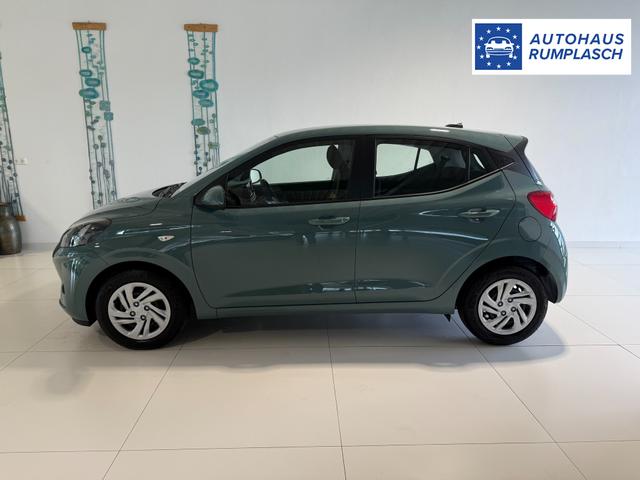Hyundai i10 GO Mangrove Green