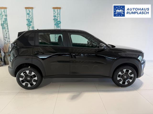 Fiat Grande Panda Icon Schwarz