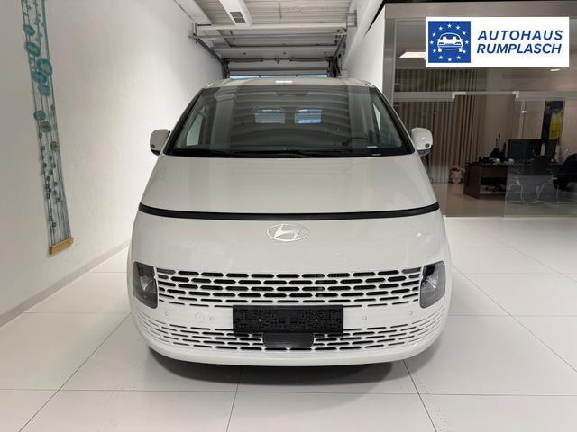 Hyundai Staria Kastenwagen 3 Sitzer
