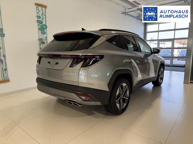 Hyundai GO Plus Shimmering Silver