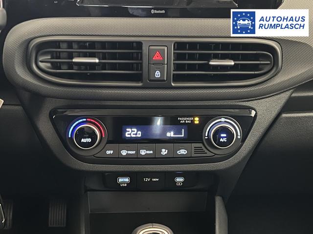 i10 GO Plus Innenraum, Beispielbilder, ggf. teilweise mit Sonderausstattung