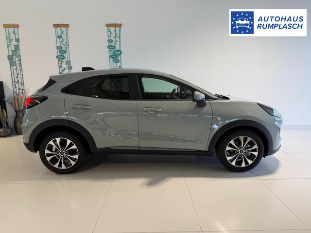 Ford Puma Titanium Cactus Grau