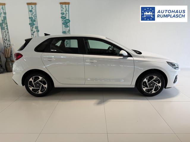Hyundai i30 GO Serenity White