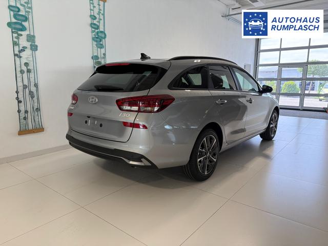 Hyundai i30 Kombi GO Plus Shimmering Silver