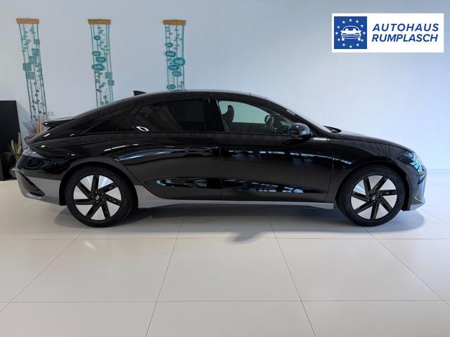 IONIQ 6 Schwarz Schiebedach