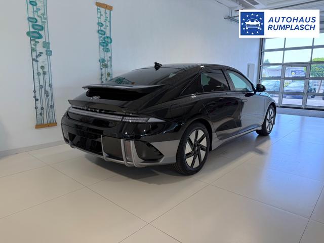 IONIQ 6 Schwarz Schiebedach