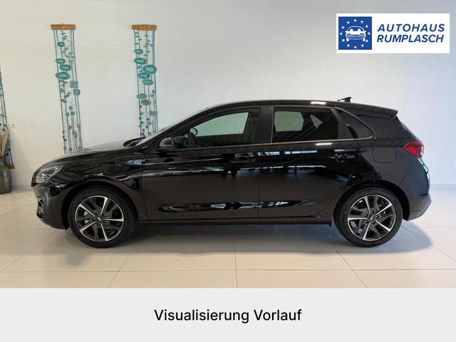 Hyundai i30, Beispielbilder, ggf. teilweise mit Sonderausstattung