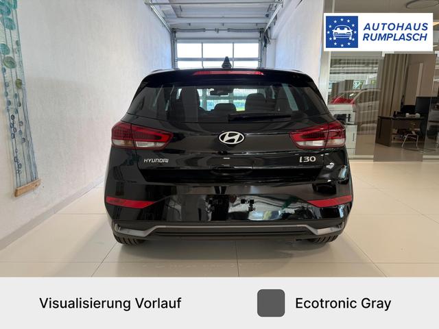 Hyundai i30, Beispielbilder, ggf. teilweise mit Sonderausstattung