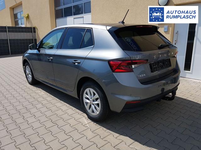 Skoda / Fabia / Grau / Style / / Graphik Grau