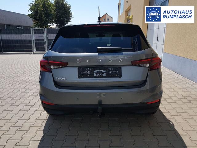 Skoda / Fabia / Grau / Style / / Graphik Grau