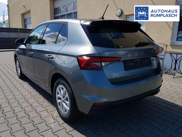 Skoda / Fabia / Grau / Top Selection / / DSG Graphite Grau Metallic 