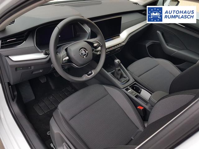 Skoda / Octavia / Weiß / Selection / / Moon White, Beispielbilder, ggf. teilweise mit Sonderausstattung