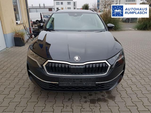 Skoda / Octavia / Weiß / Selection / / Black Magic Metallic , Beispielbilder, ggf. teilweise mit Sonderausstattung