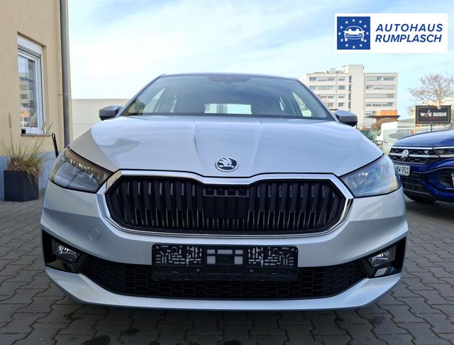 Skoda / Fabia / Silber / Basis / / 