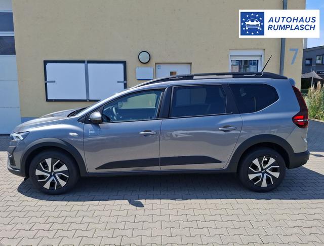 Dacia / Jogger / Grau / Expression / Schiste Grey / 