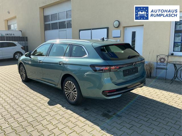 Volkswagen / Passat Variant / Grün / Elegance+AHK / Maripositgrün / , Beispielbilder, ggf. teilweise mit Sonderausstattung