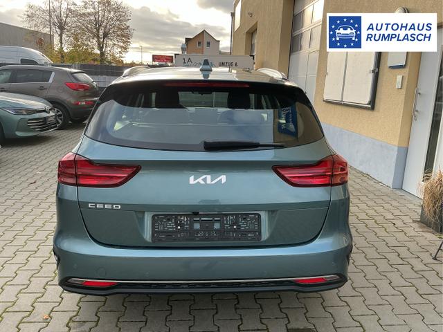 Kia / Ceed / Grau / Spin / Yucca Steel Grey / , Beispielbilder, ggf. teilweise mit Sonderausstattung