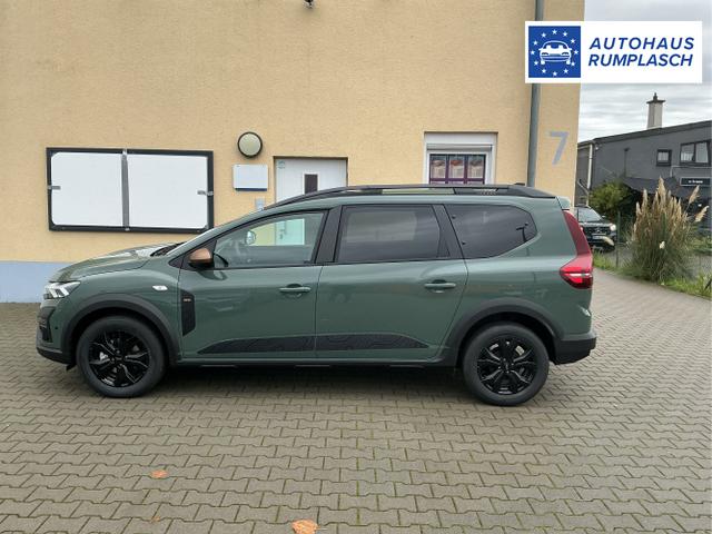 Dacia / Jogger / Grün / Extreme / Dusty Green / , Beispielbilder, ggf. teilweise mit Sonderausstattung