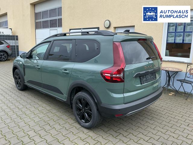 Dacia / Jogger / Grün / Extreme / Dusty Green / , Beispielbilder, ggf. teilweise mit Sonderausstattung