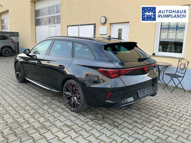 Cupra / Leon Sportstourer / Schwarz / Sp VZ AHK / Midnight Black / , Beispielbilder, ggf. teilweise mit Sonderausstattung