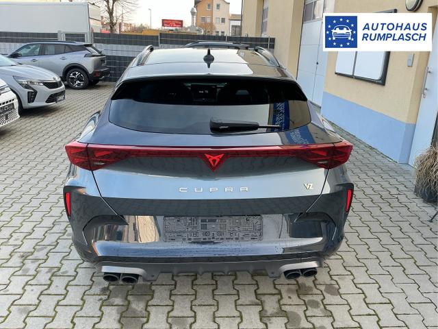 Cupra / Formentor / Grau / VZ / Magnetich Tech / , Beispielbilder, ggf. teilweise mit Sonderausstattung