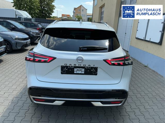 Nissan / Qashqai / Wei&szlig; / Tekna + / Pearl white / , Beispielbilder, ggf. teilweise mit Sonderausstattung