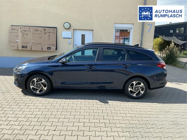 Hyundai / i30 / Blau / Go / Salley blue / , Beispielbilder, ggf. teilweise mit Sonderausstattung