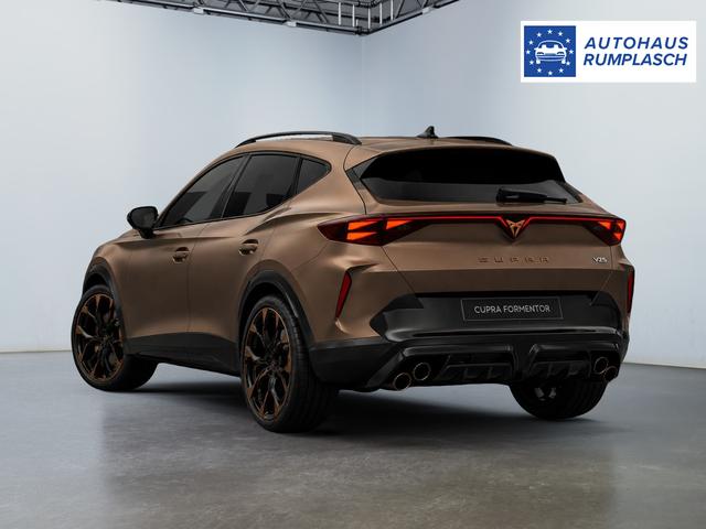 Beispielbilder, ggf. teilweise mit Sonderausstattung