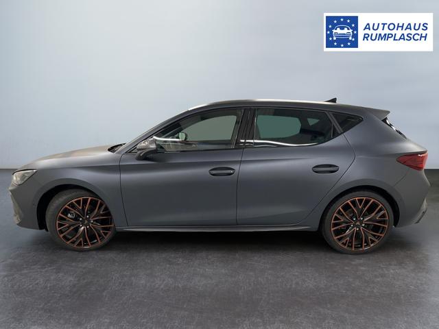 Beispielbilder, ggf. teilweise mit Sonderausstattung