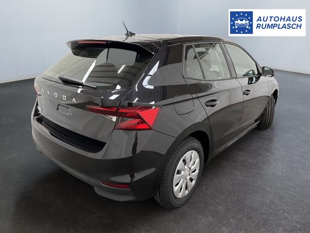 Beispielbilder, ggf. teilweise mit Sonderausstattung